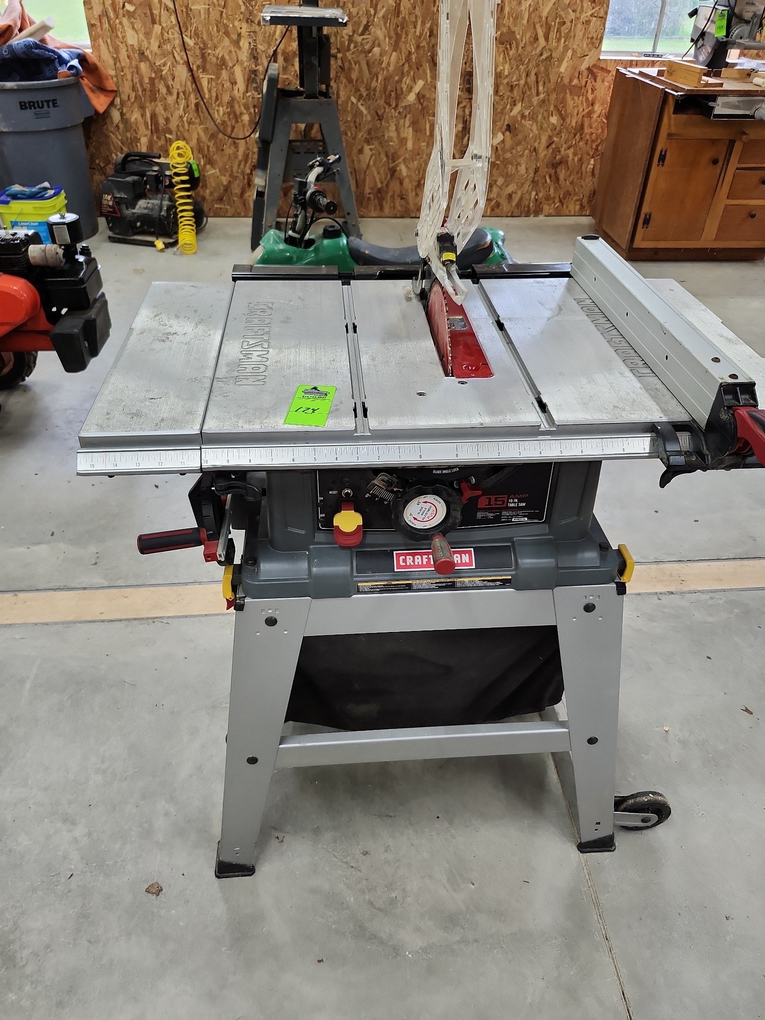 Lot image 1