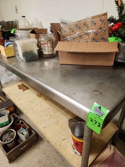 Stainless steel table, NO CONTENTS image