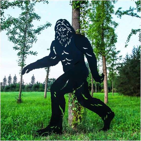 $185 7.4ft Bigfoot Outdoor Decor Metal Big Foot Sasquatch Gi image