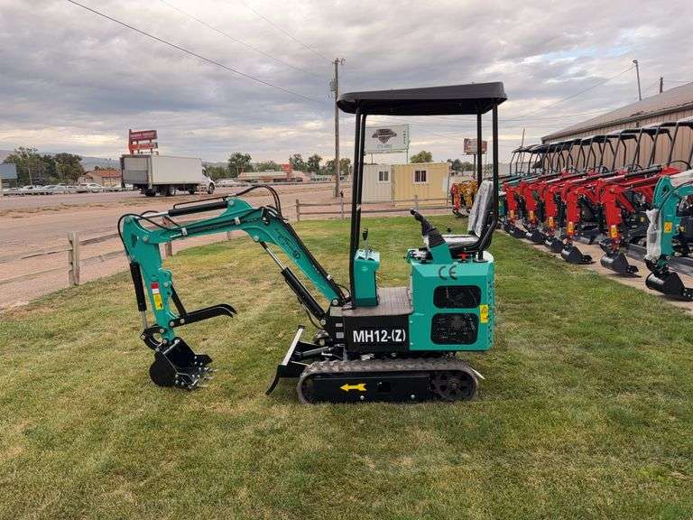 CFG Industry mini excavator model MH12-(Z) image