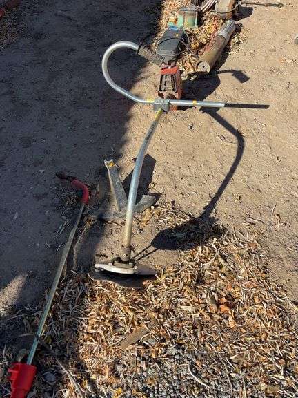 Weed wacker image