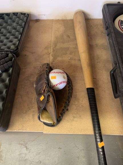 Baseball glove and bat image