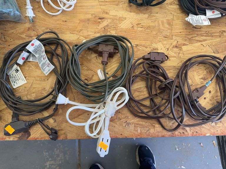 5 small extension cords image