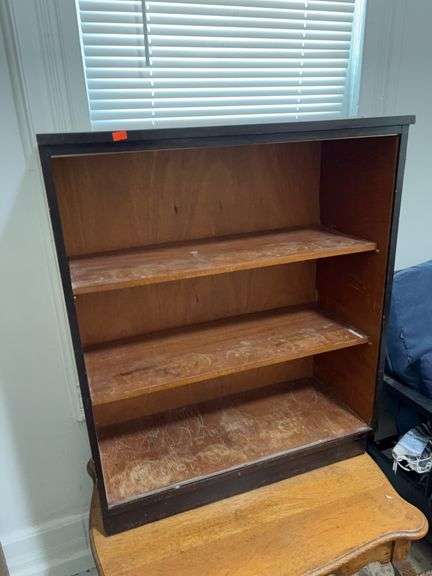 Small bookshelf, 2 tables image