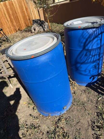 55 gallon barrels image
