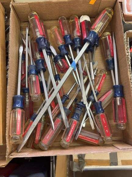 Box of Craftsman screwdrivers image