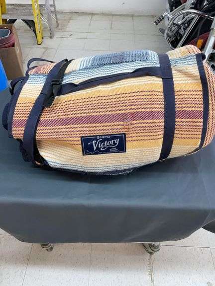 XXL Nemo victory picnic blanket image