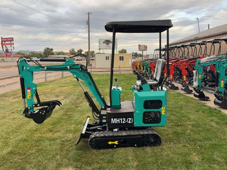 CFG Industry mini excavator model MH12-(Z) image