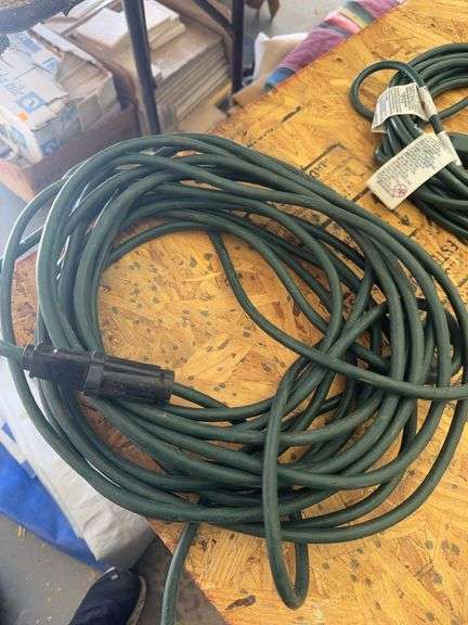 Extension cords image