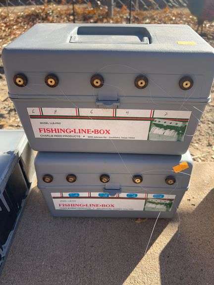 Fishing line boxes image