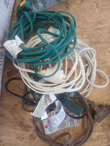 4 extention cords image