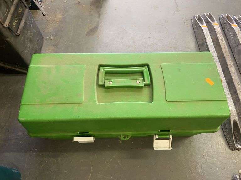 Tackle box image