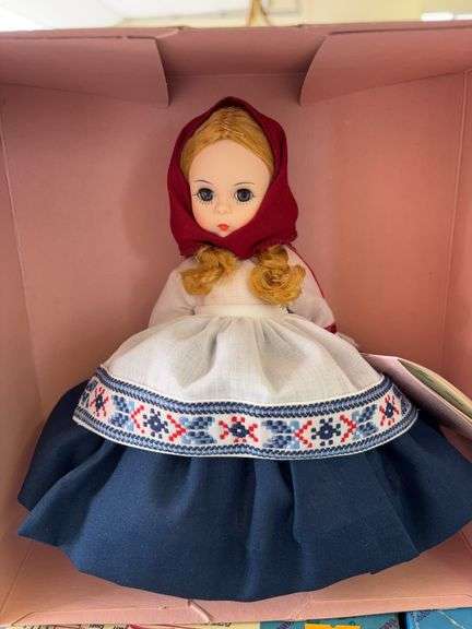 Alexander doll company (Russia 548) image