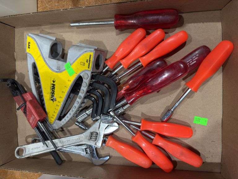 Assorted nut drivers/ wrenches, allen whenches image
