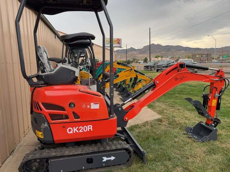 CFG Industry QK20R Mini Excavator image