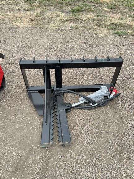 GIYI Skid Steer Tree Puller image