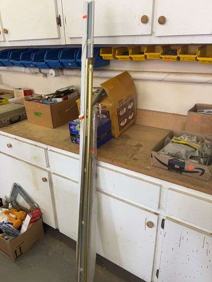 House hold hardware image