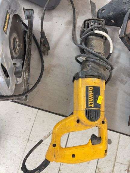 Dewalt Sawzall image