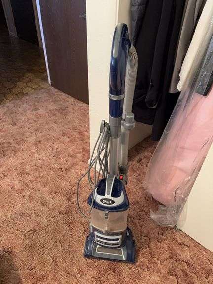 Shark vacuum image