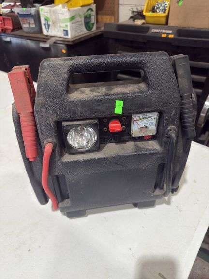 Battery Jump box image