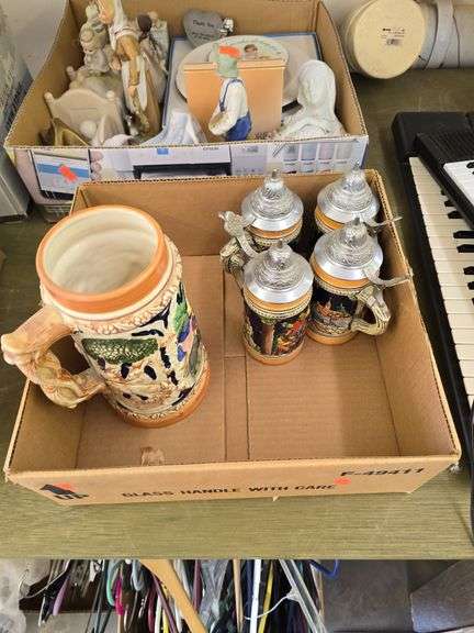 Box of glass steins image