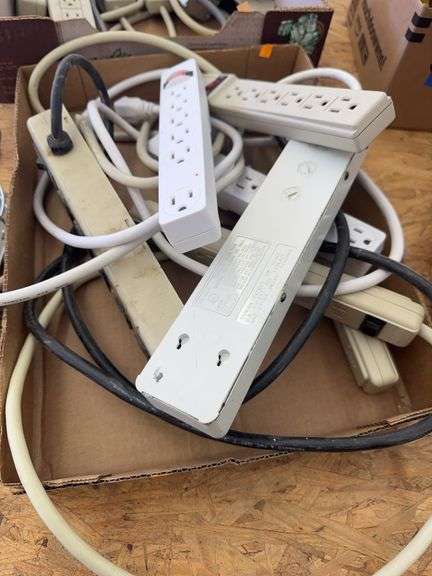 Bundle of power strips image