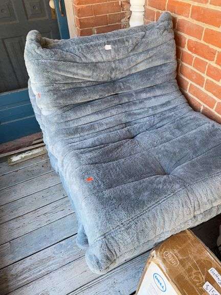 2 cushion chairs image