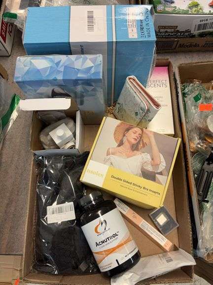 Miscellaneous bath and beauty image