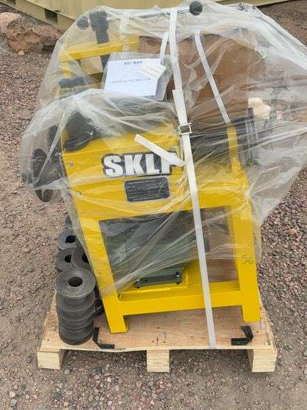 SKLP Pipe bending machine model 76B 220V image