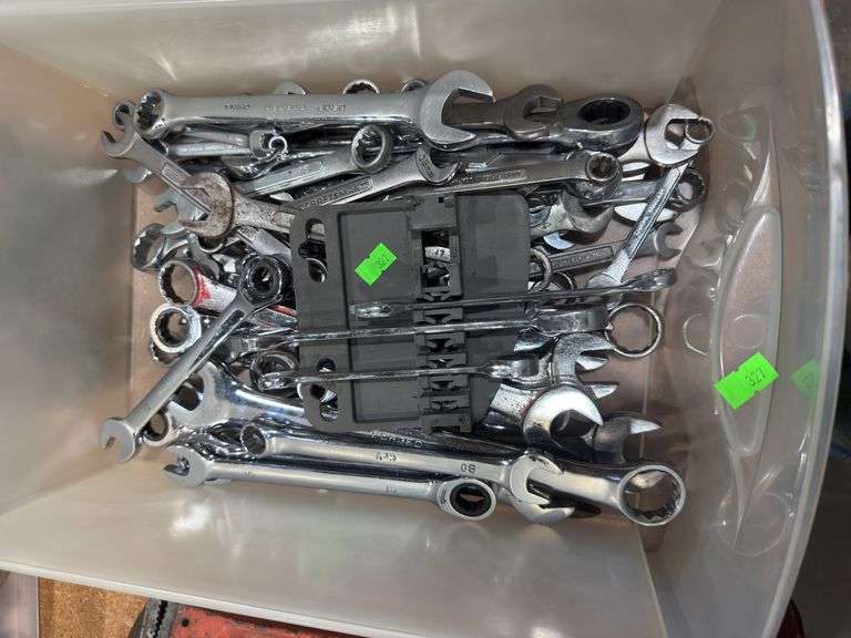 Tote of assorted whenches image