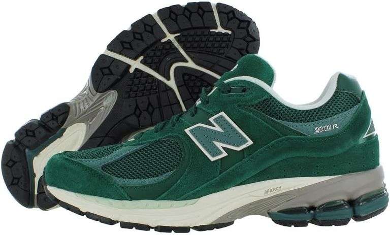 $150 New Balance Men's 2002 Sneakers Trainers, Sports Shoes image