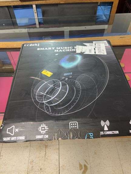 Music boxing machine with gloves image