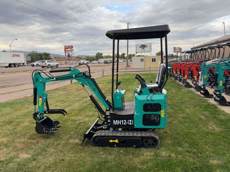 CFG Industry mini excavator model MH12-(Z) image