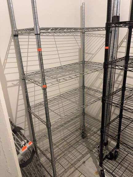 Metal shelf (chrome) image