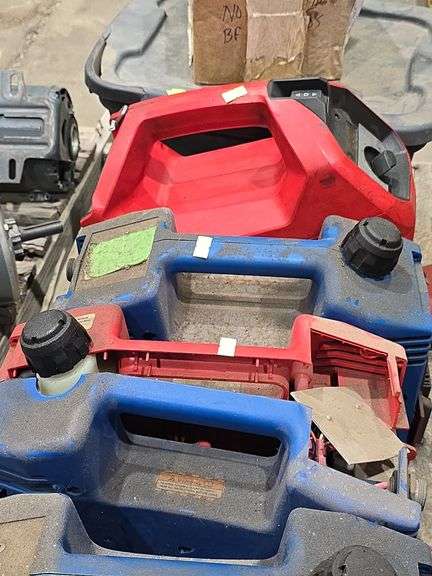 3 Hydraulic Pumps 10kpsi image