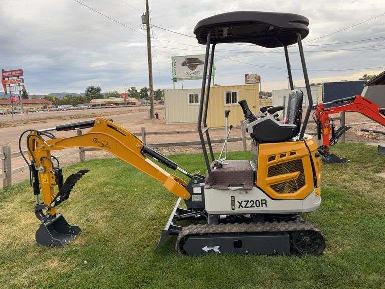 CFG Industry XZ20R Mini Excavator image