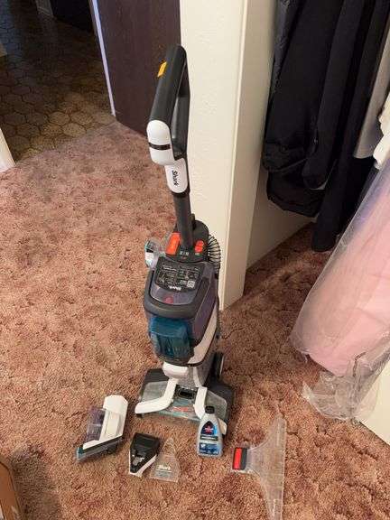 Shark carpet shampooer image