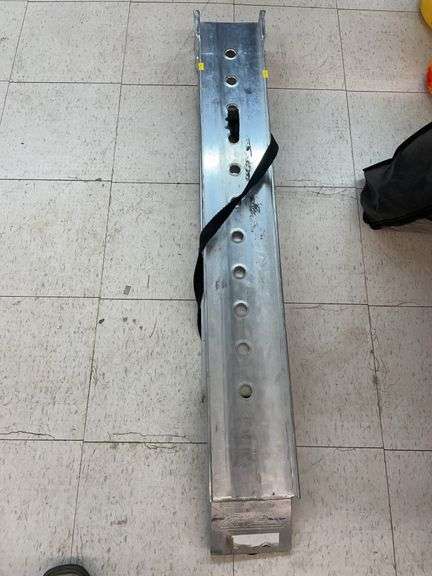 Aluminum motorcycle ramp image