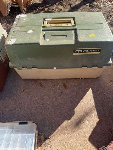 Plano tackle box image