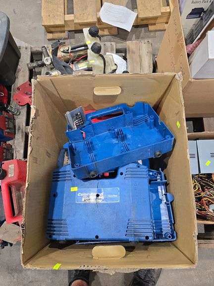Disassembled Thomas Betts Hydraulic Pumps 10kpsi image