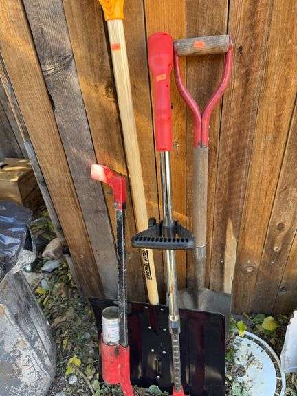 Misc yard tools image