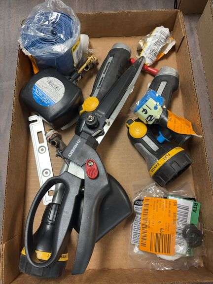 Miscellaneous yard tools image