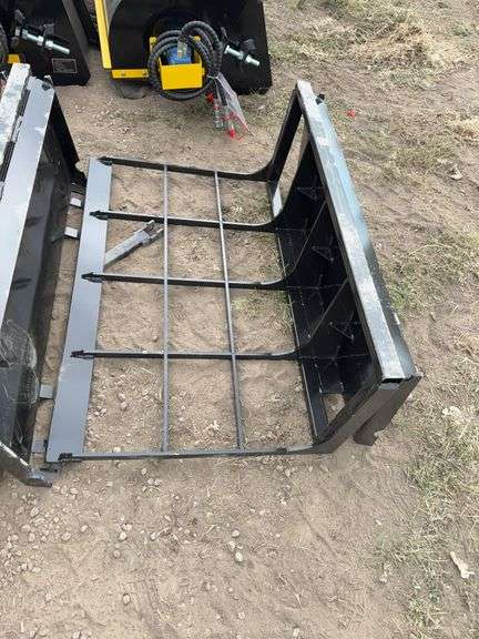 GIYI Skid Steer Land Leveler 47” width 31” length image