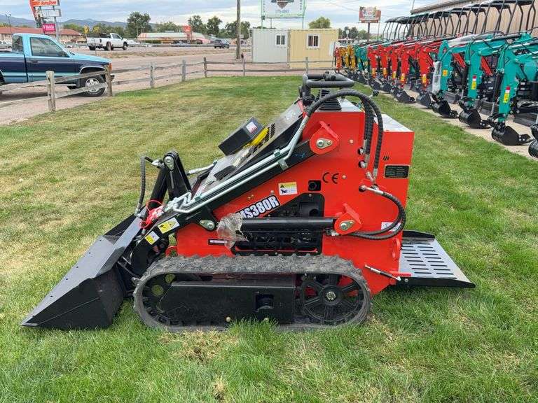 2025  MMS  380R MMS Skid Steer Loader model 380R 23HP motor image