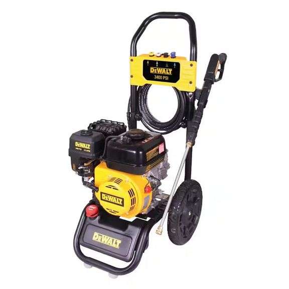 $430 DEWALT 3400 PSI 2.5 GPM Gas Cold Water Pressure Washer image