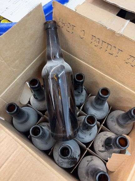 1 boxes glass brown bottles image
