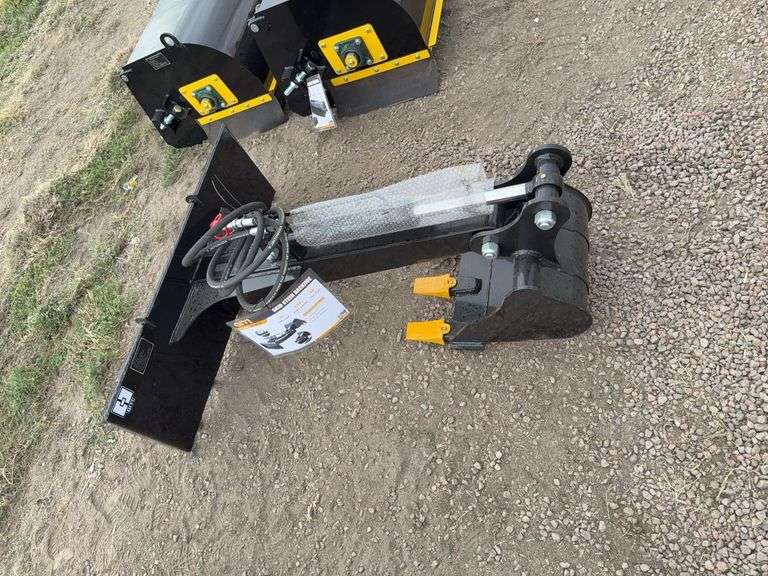 GIYI Skid Steer Backhoe model GY-BK56 image