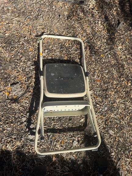 Step stool image