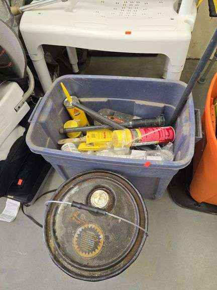 Tub of home improvement Supplies image