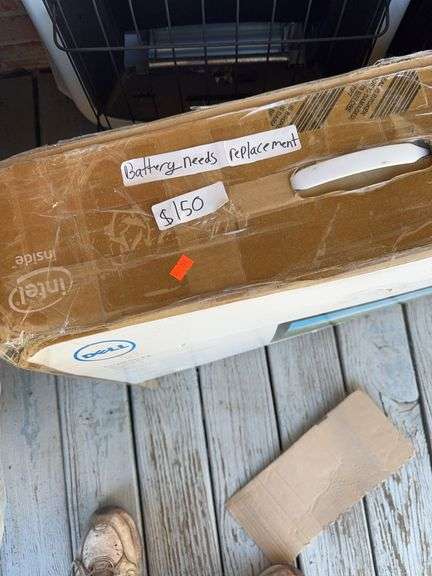 240 dell Inspiron 23 box labeled NEEDS BATTERY image